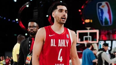 تفاصيل تجديد الأهلي عقد إيهاب أمين لاعب فريق السلة | خاص 