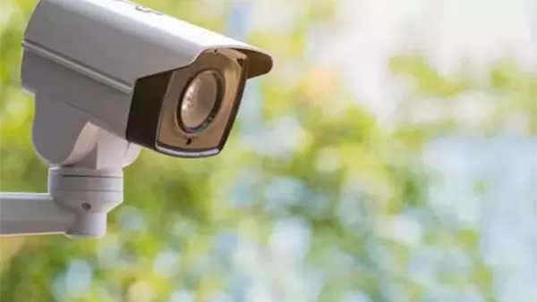كاميرات مراقبة