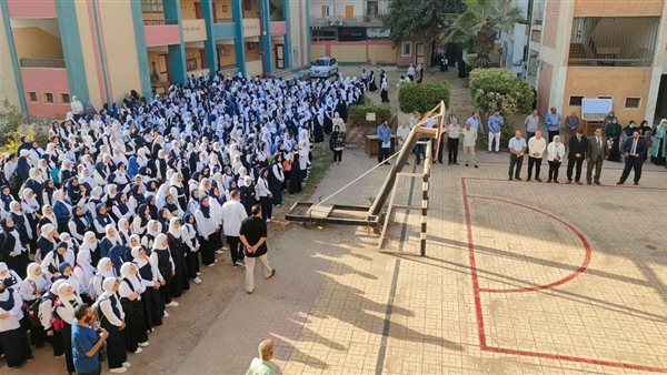 موعد بداية العام