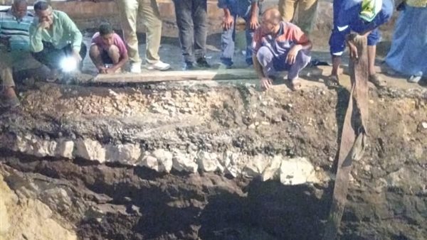 اصلاح خط مياه رئيسي