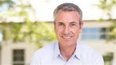 بعد فيديو الحضن.. إيقاف الرئيس التنفيذي لشركة أسترونومر عن العمل وتعيين آخر