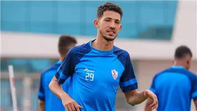 جلسة ثلاثية مع أحمد فتوح قبل مران الزمالك