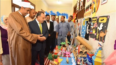 محافظ أسيوط يفتتح المعرض السنوي السابع للوسائل التعليمية لرياض الأطفال بالمنطقة الأزهرية