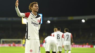 تفاصيل اتفاق ليفربول مع إيكيتيكي لاعب آينتراخت فرانكفورت