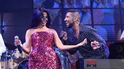 أحمد سعد وروبي يرفعان شعار كامل العدد في الليلة الثالثة لمهرجان ليالي مراسي