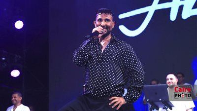 سعر قميص وشورت أحمد سعد في حفله بالساحل الشمالي يتجاوز 89 ألف جنيه