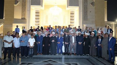 وزير الأوقاف خلال توزيع جهاز 300 عروس من بنات الموظفين: أنهينا دراسة تحسين أحوال الأئمة وخطباء المكافأة