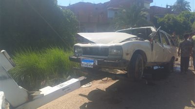 من أسرة واحدة.. مصرع 4 أشخاص بحادث انقلاب سيارة في ترعة بسوهاج