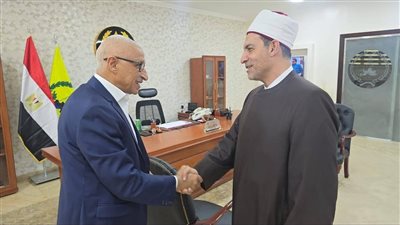 لإنشاء فرع لدار الإفتاء.. محافظ شمال سيناء يستقبل وفدًا من دار الإفتاء 