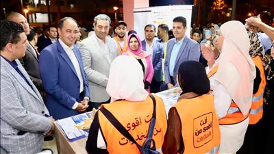 محافظ دمياط ومدير صندوق مكافحة الإدمان يفتتحان وحدة للتوعية بخطورة المخدرات في رأس البر | صور
