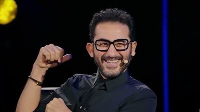 لعودته السينمائية.. أحمد حلمي يجتمع مع أحد المنتجين في الرياض للتحضير لعمل فني جديد | خاص