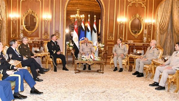  الفريق أحمد خليفة