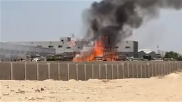 جانب من الحريق