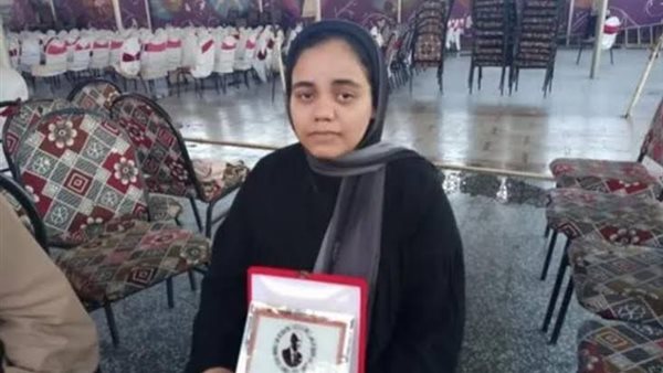 الطالبة ميار حمادة