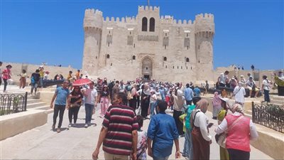 مدير عام الآثار الإسلامية: إقبال كثيف على زيارة قلعة قايتباي بمناسبة العيد القومي لـ الإسكندرية