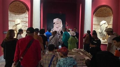 إقبال جماهيري كبير على المتاحف والمواقع الأثرية بالإسكندرية