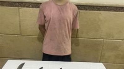 القبض على المتهم ببيع الأسلحة البيضاء والترويج لها عبر مواقع التواصل الاجتماعي