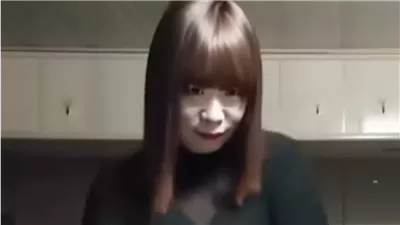 قصة مثيرة للجدل.. رجل صيني يتنكر كامرأة ويقع في قبضة الشرطة بعد خداع آلاف الضحايا