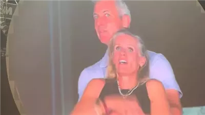 بعد فضيحة حفل كولدبلاي.. زوجة آندي بايرون تختبئ في قصر فخم وترد بطريقتها الخاصة