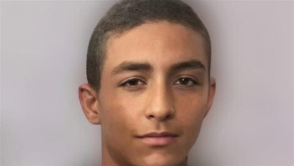  الطالب محمد حسني