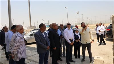محافظ القاهرة خلال تفقده مدينة الأسمرات: افتتاح مصانع جديدة لتقديم صناعات صديقة للبيئة