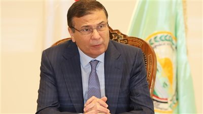 ترشيح وزير الزراعة لعضوية بنك التعمير والإسكان بديلا لعاصم الجزار
