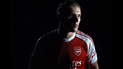 جيوكيريس: أرغب في التسجيل بقميص أرسنال أمام الجماهير.. لا أستطيع الانتظار