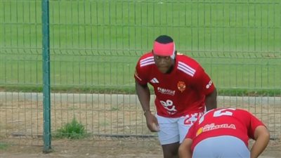 سبب وضع ديانج ضمادة على رأسه خلال مباراة الأهلي والبنزرتي الودية 