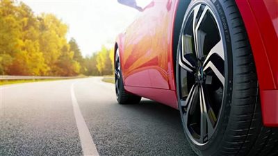 نصائح للحفاظ على إطارات السيارة في فصل الصيف
