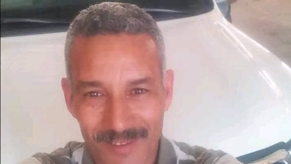 العامل فتحي 