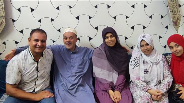 الطالبتان آلاء حمدي