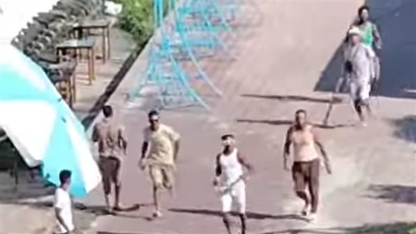 مشاجره بشاطئ النخيل