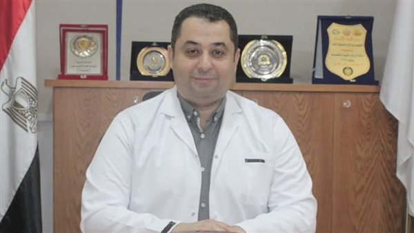 الدكتور أحمد محمود