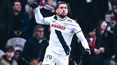 قبل الإعلان الرسمي.. كوكا يظهر داخل معسكر الاتفاق السعودي ويتدرب منفردًا