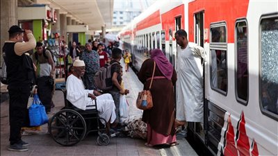 سكك حديد مصر: تزويد قطار السودانيين بعربة إضافية لنقل الأمتعة