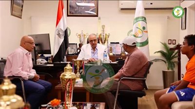 والد ناشئ البنك الأهلي: اللواء أشرف نصار جبر خاطرنا بموقف نبيل 