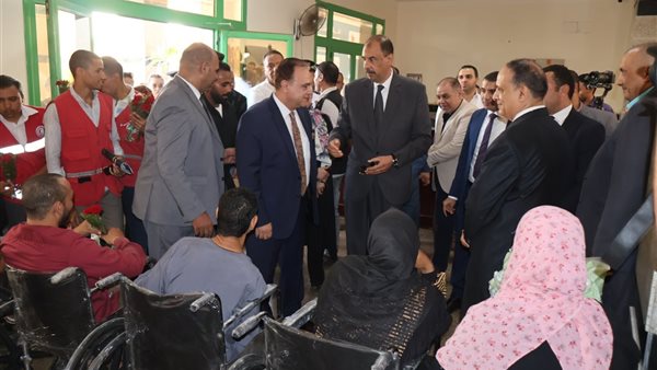 محافظ سوهاج يدشن