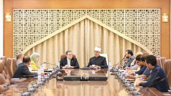 الدكتور نظير عياد