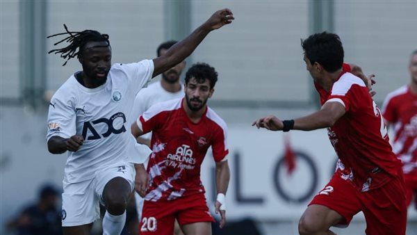 بيراميدز وتراكتور