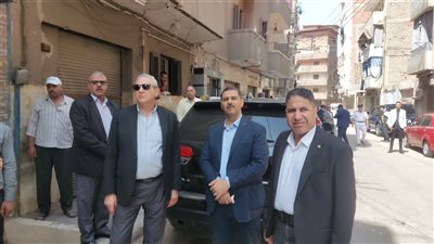 البيت وقع عليهم.. انتشال جثمان مسنة وإنقاذ ابنها من تحت أنقاض منزل منهار بمنطقة الساحة بطنطا 