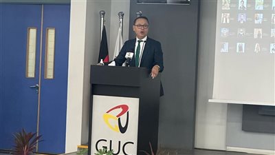 أشرف منصور: الجامعة الألمانية هي جامعة النوابغ والمتفوقين والمكافحين.. ونقدم 70 منحة لأوائل الثانوية 