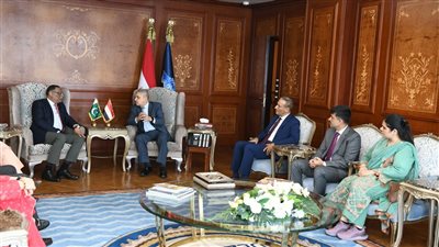 الفريق أسامة ربيع يلتقي رئيس هيئة الأركان المشتركة الباكستانية: قناة السويس ستظل الطريق المستدام الأمثل للتجارة العالمية