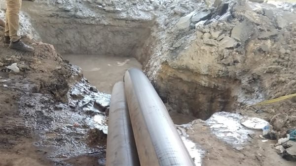 عبور الكابلات أسفل