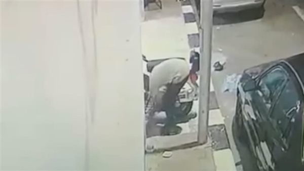 لقطات من كاميرات