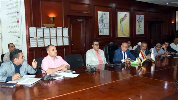 اجتماع محافظ الأقصر