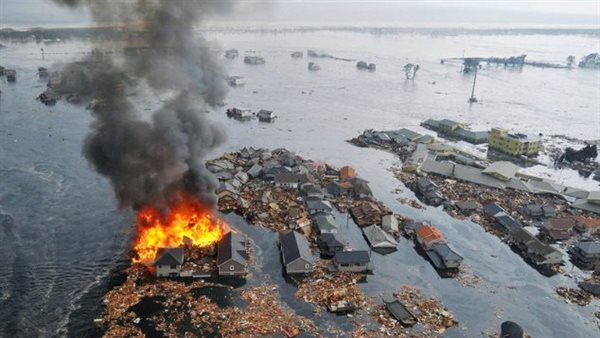 أضرار موجات تسونامي