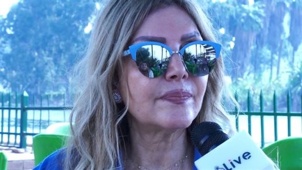 نادية مصطفى