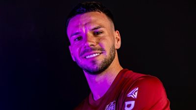 بعد ارتباط اسمه بالزمالك.. أندريه كورديا ينتقل إلى صفوف كلوج الروماني