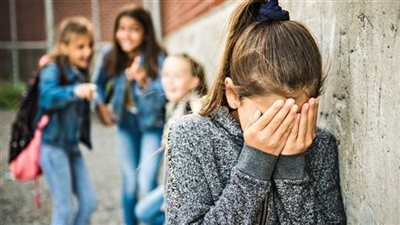 اليوم.. الحكم على 3 طالبات بتهمة التنمر على زميلتهن بالتجمع الخامس