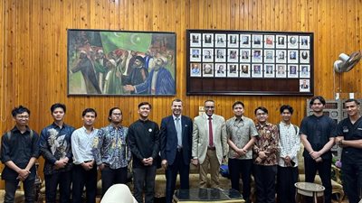 الطلاب المصريين راحوا فين| تصدر الوافدين أوائل خريجي اللغة العربية بالأزهر.. وعميد الكلية: تؤدي رسالتها لمن يدخلها